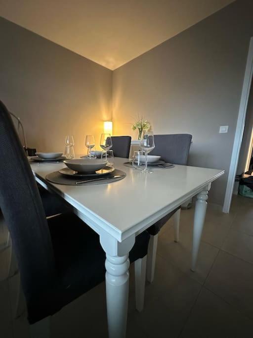 Gezellig Appartement In Brugge, Nabij Damme. Kültér fotó