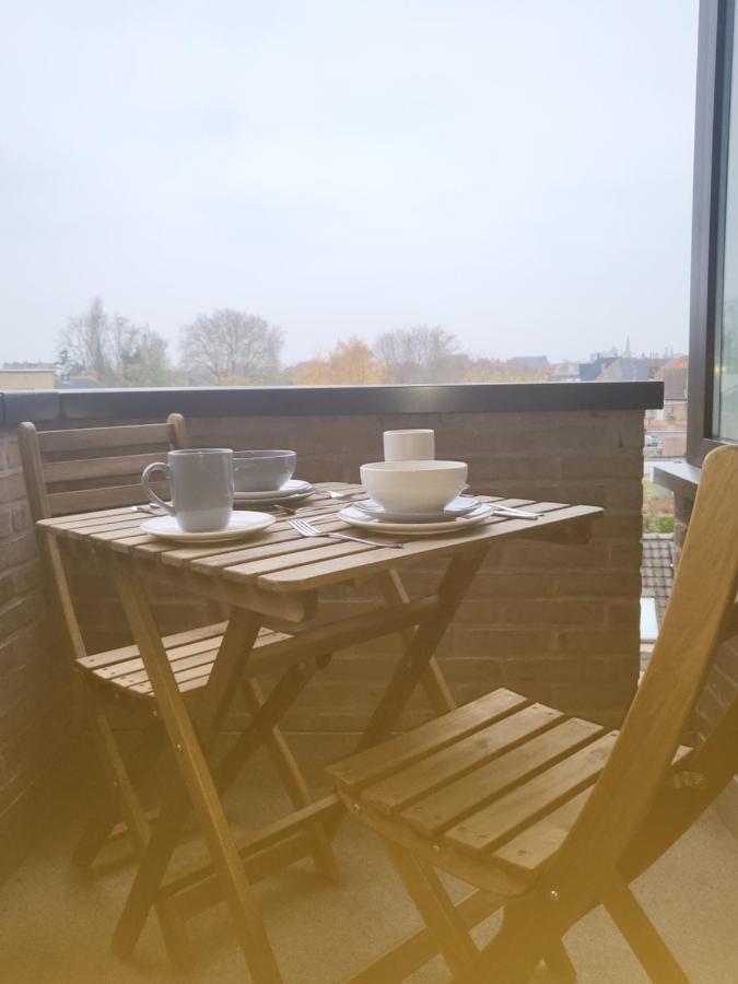 Gezellig Appartement In Brugge, Nabij Damme. Kültér fotó